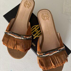 New House of Harlow 1960 Fringe Beaded Slide-On Sandals Size 8